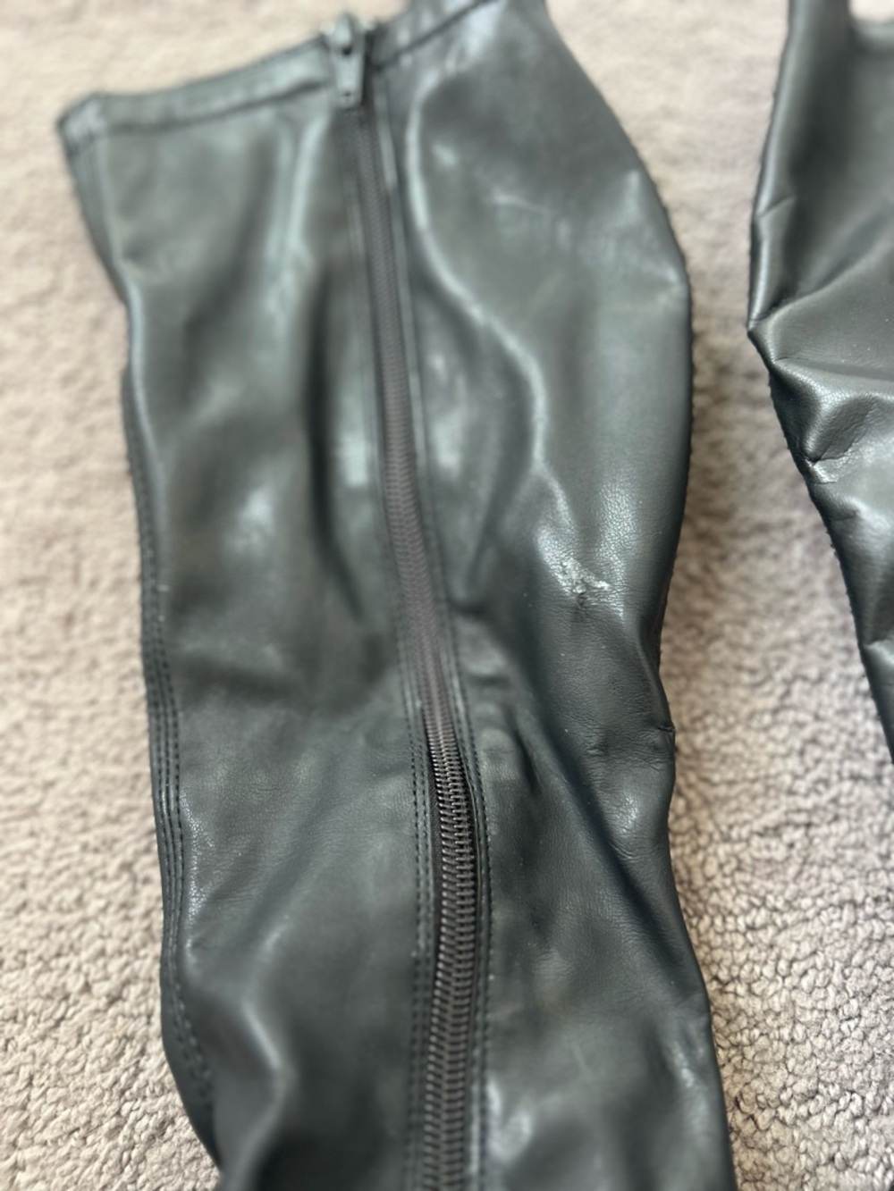 Mudd Black Knee-High Block Heel Boots Side Zip NWT Size 6.5 Y2K Moto Style - Picture 6 of 13